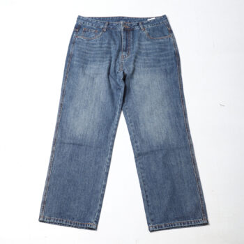 Relaxed Fit Wide Leg Jeans