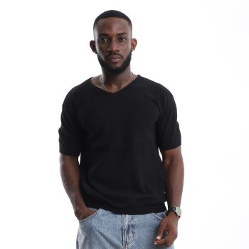Men's black fine knit V-neck t-shirt short sleeve